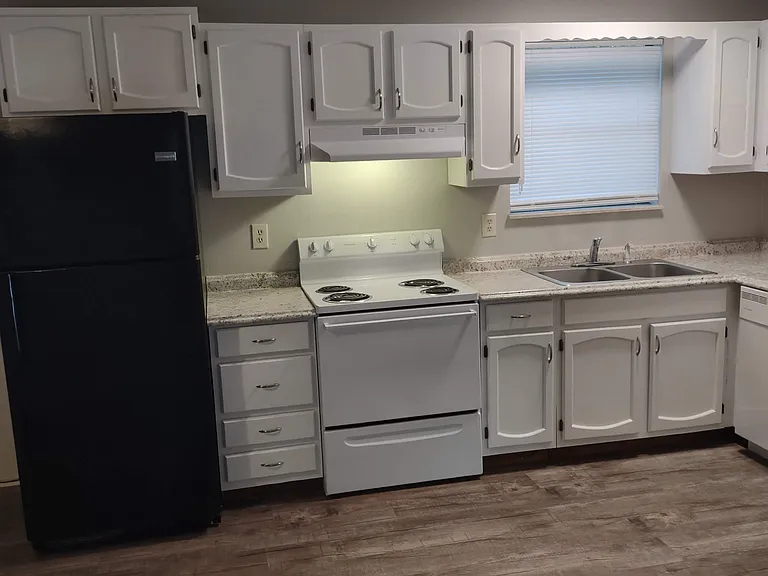 1008 N Fairmont Ave #1008 — Photo 5