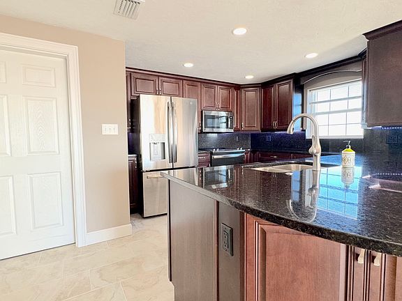 4th image of 404 S Beach St APT 701