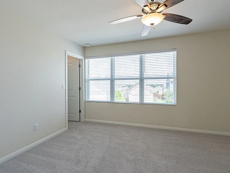 13101 Foreston Dr — Photo 11