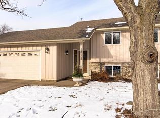 2618 Fairlawn Dr, Stillwater, MN 55082