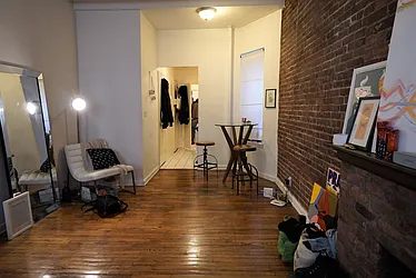 Rented by Best Apartments North Inc