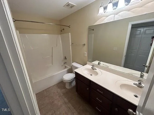101 Killington Dr — Photo 17