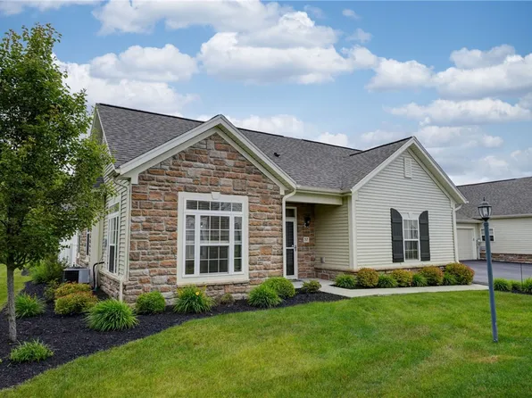 57 Maryview Dr, Webster, NY 14580