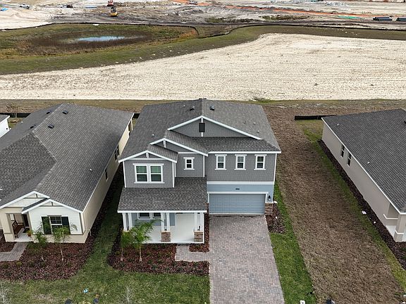 3rd image of 5632 Lemon Grass St