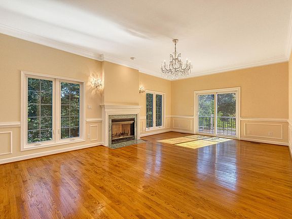 5th image of 1159 Mill Garden Ct