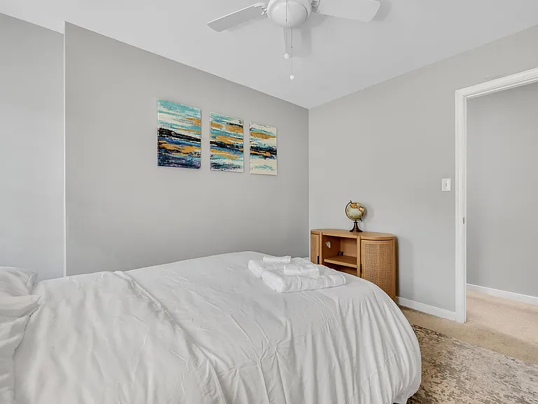 10136 Bon Air Crest Dr — Photo 16