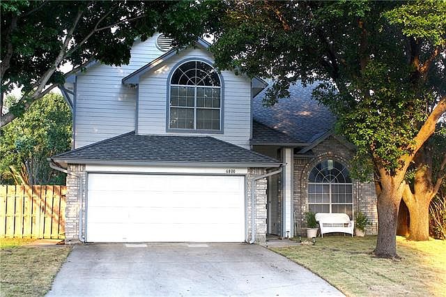 1st image of 6800 Hadley Dr
