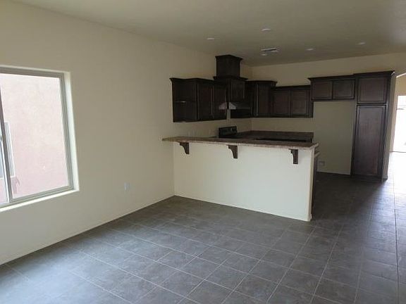 3rd image of 2330 N Heredia Ave