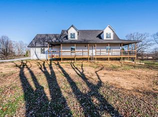 5582 Woodbury Loop, Morgantown, KY 42261