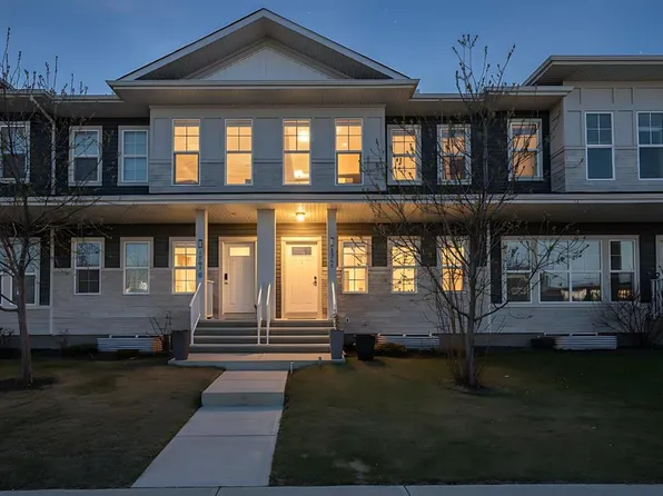 1265 NE Carrington Blvd NW, Calgary, AB T3P 1M2