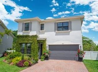 3892 NW 87th Way, Coral Springs, FL 33065