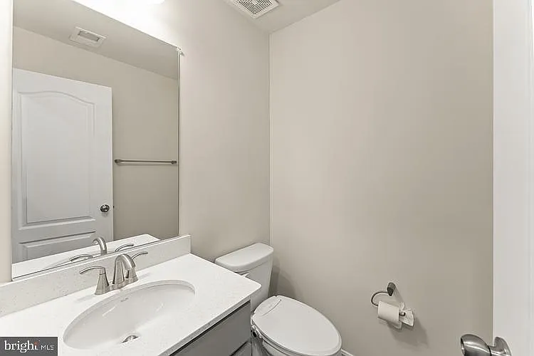 16601 Anegada Dr — Photo 34