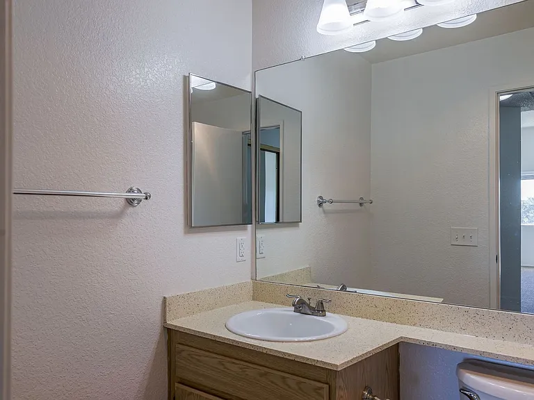 One park Apartments — Photo 35
