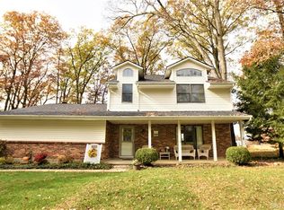 2625 Brookdale Dr, Springfield, OH 45502