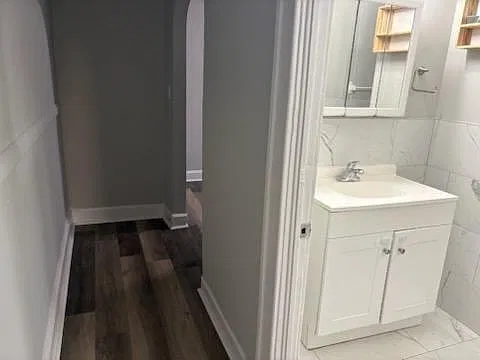 37 2nd Ave - 37 2Nd Ave Apt 7 — Photo 4