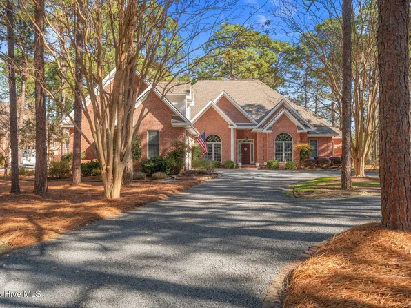 26 Talamore Drive, Southern Pines, NC 28387