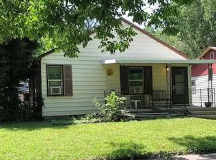 925 Connecticut St, Lawrence, KS 66044