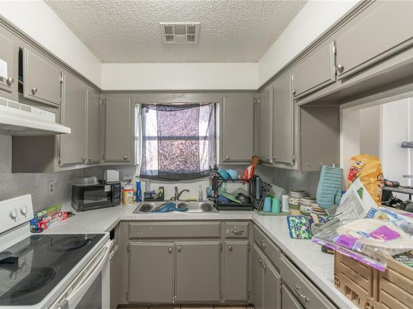 oklahoma-city-oklahoma-2088187575 picture