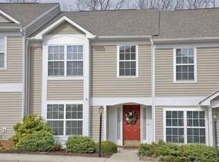 1017 Stirling Ct, Charlottesville, VA 22901