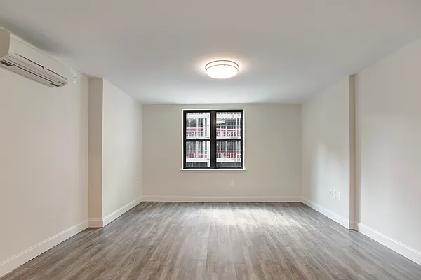 Rented by Compass | media 10