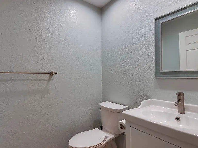 5645 Friars Rd #377 — Photo 16