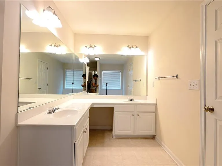 135 Friars Head Dr — Photo 32
