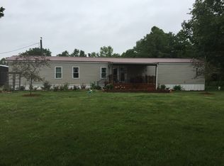 22854 E Maple Rd, Bluford, IL 62814