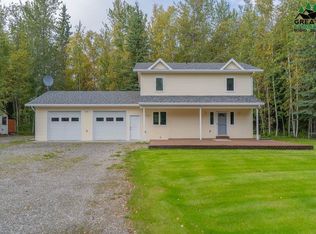 1095 Lolla Mae St, North Pole, AK 99705