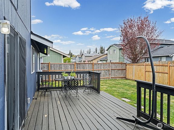 5th image of 20309 13th Avenue E