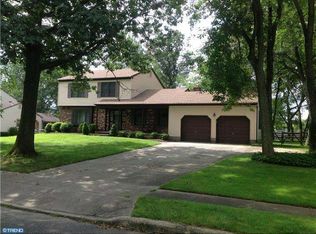 2314 Craig Dr, Hainesport, NJ 08036