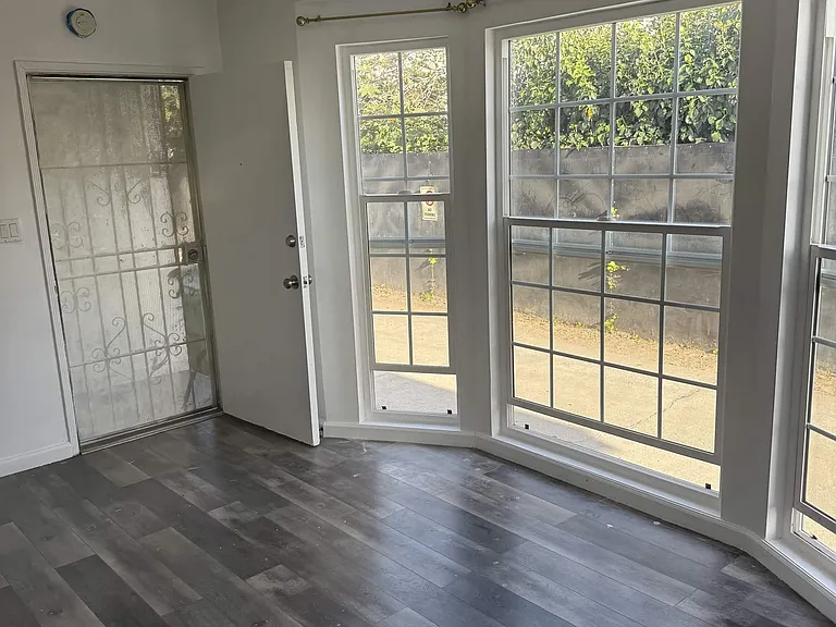 9234 Success Ave — Photo 4