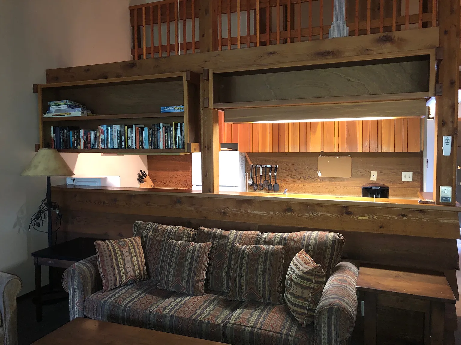223 Hawthorne - 1 — Photo 3