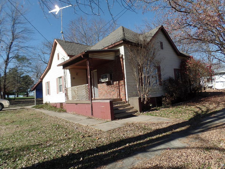 1st image of 31 S Shaw St