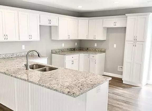 2nd image of 125A Lanai Dr