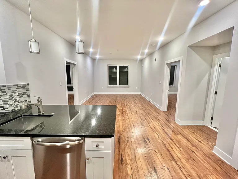 330 Cambridge St #2 — Photo 3