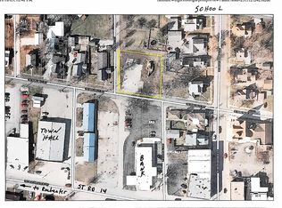 W Walnut St, Akron, IN 46910