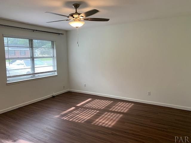 2nd image of 4662 Cyril Dr