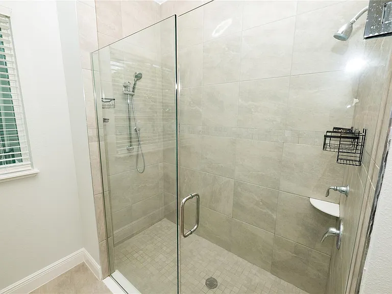 375 Villa Sorrento Cir — Photo 19