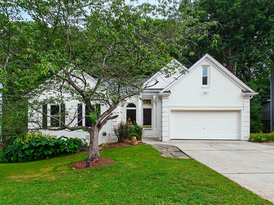 1st image of 303 Swiss Lake Dr