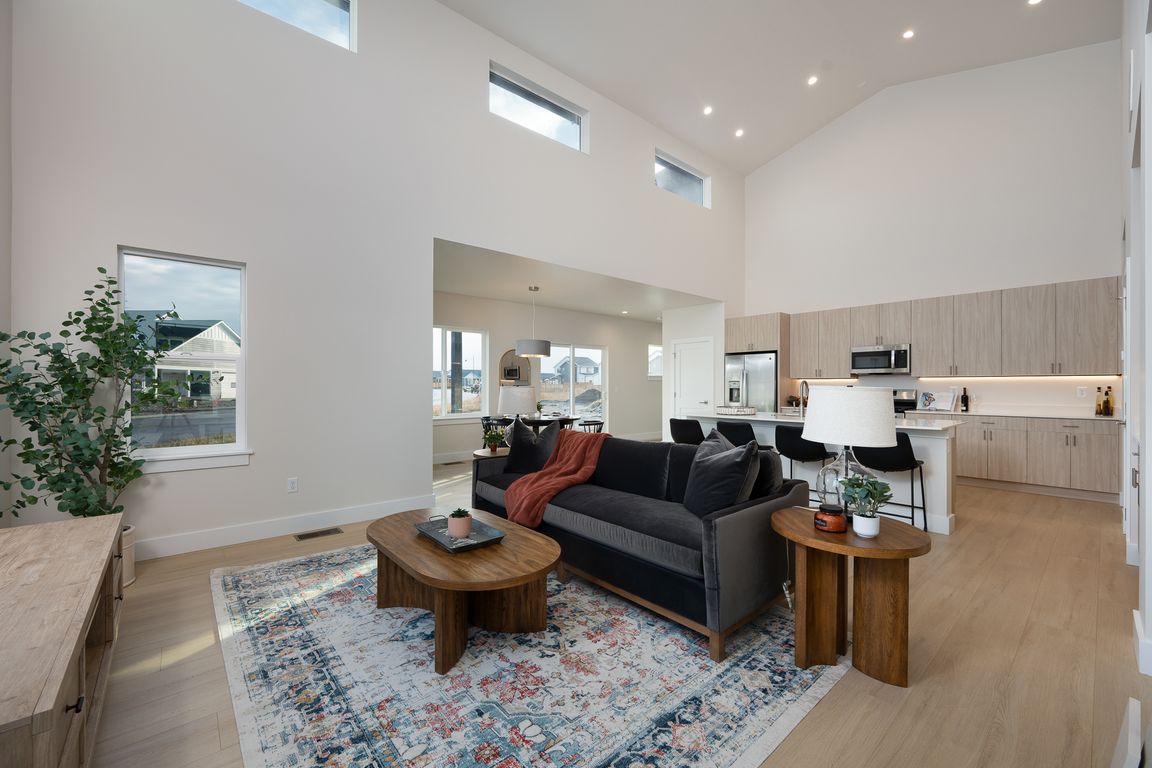 next background image