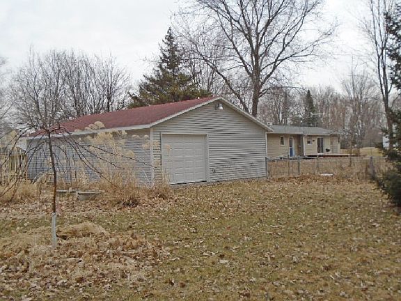 5th image of N11069 Meadow Ln