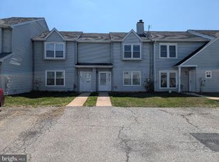 12 Warren Pl, Newark, DE 19702