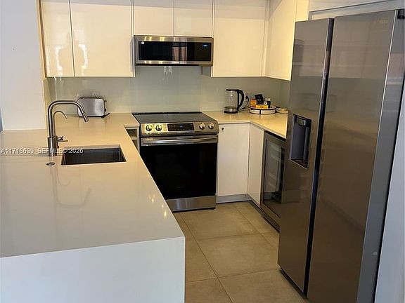 5th image of 90 Alton Rd APT 303