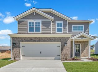 1405 N Hunters Crossing Pass, Huntingburg, IN 47542