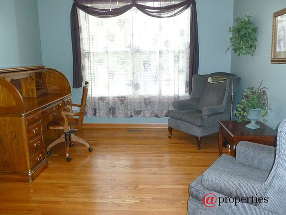 3rd image of 16159 Seneca Lake Cir