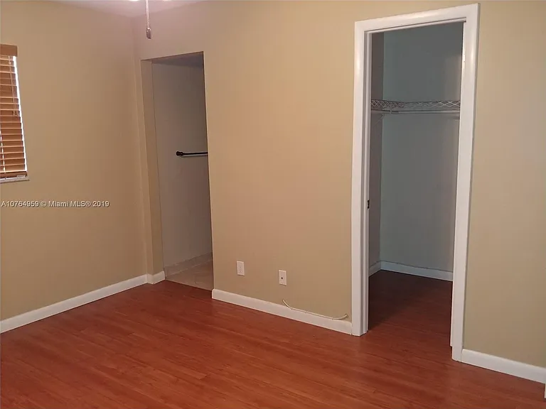 660 Tennis Club Dr #101 — Photo 13