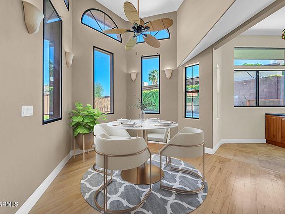 4th image of 1450 E ROYAL PALM Road