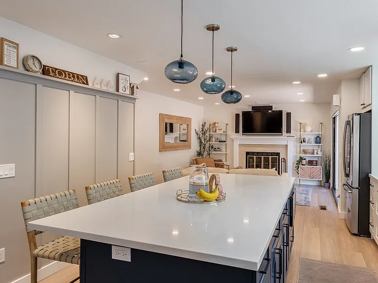 70 Mariani Ct — Photo 17