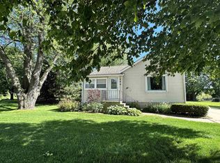 484 E Johnson St, Fond Du Lac, WI 54935