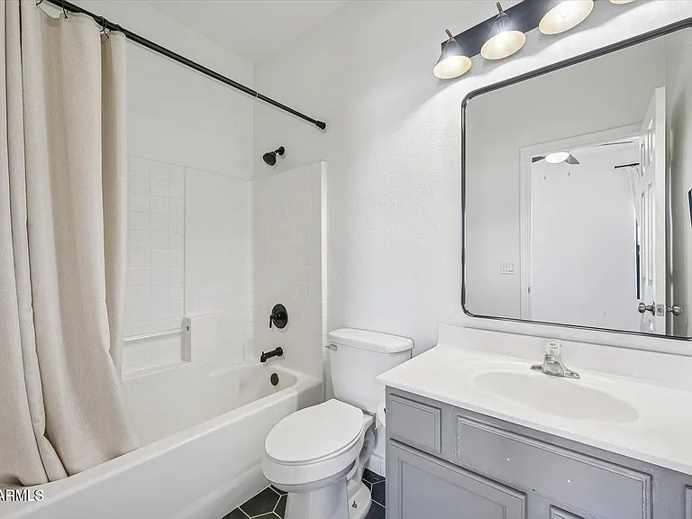 525 N Miller Rd #152 — Photo 8